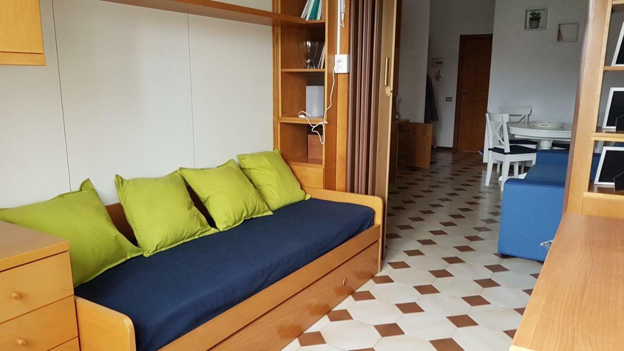 דירות לריצ'י La Casa Fra Gli Ulivi מראה חיצוני תמונה